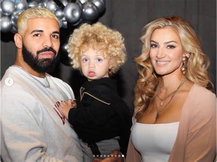 Adonis Fils De Drake