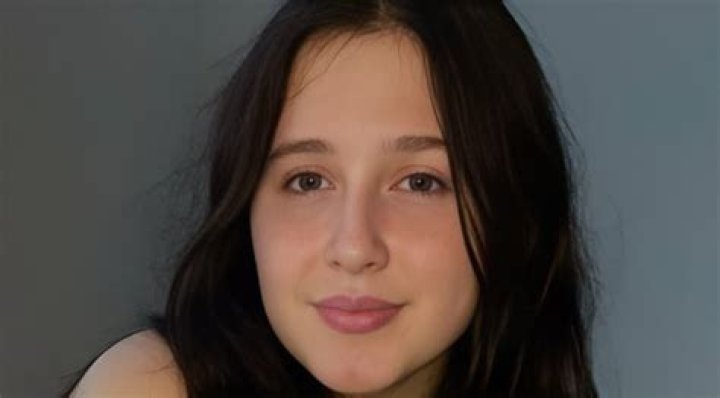 Alana Rose- Wiki, Age, Ethnicity, Husband, Height, Net Worth, Career