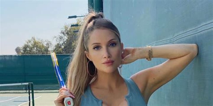 amanda lee age
