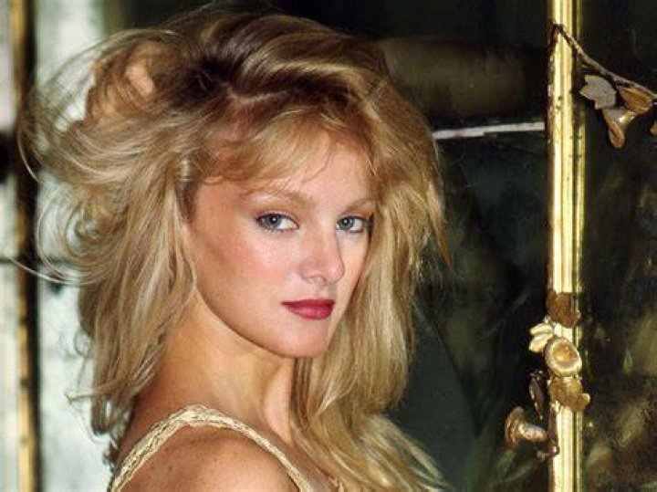 Arielle Dombasle Jeune