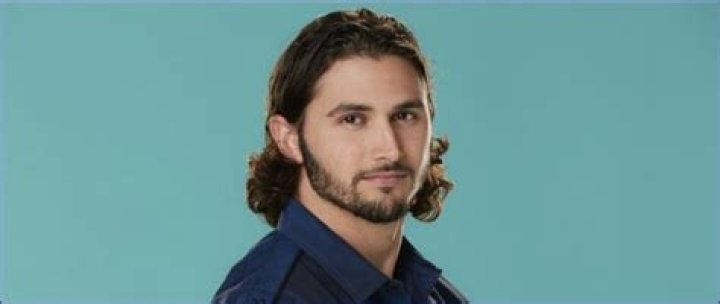 Big Brother 18 Recap Victor Returns, Nicole HoH, Meech and Paul on Chopping Block: Season 18 Episode 32 "HoH and Nominations"