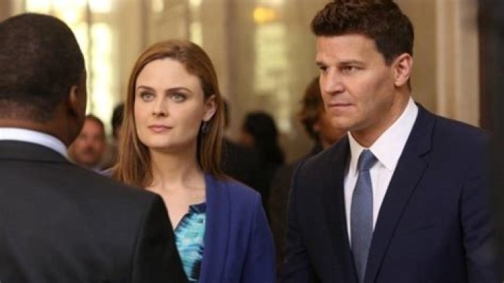Bones RECAP 9/30/13: Season 9 Episode 3 &ldquo;El Carnicero en el Coche&rdquo;