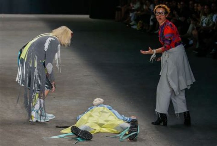Brazilian Model, Tales Soares Dies After Ramp-Walk Collapse