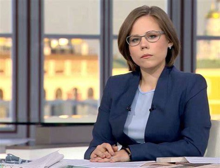 Carri&egrave;re professionnelle&nbsp;: journaliste et pr&eacute;sentateur