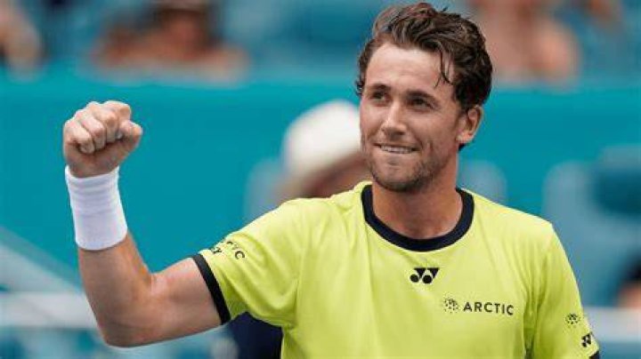 Casper Ruud- Age, Net Worth, Height, Girlfriend, Career, Nationality