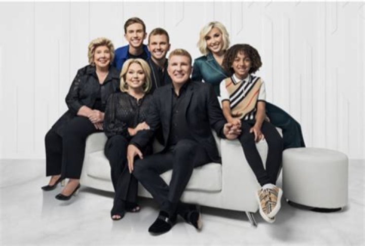 Chrisley Knows Best Finale Recap 08/11/22: Season 9 Episode 26 “Prank You Very Much”