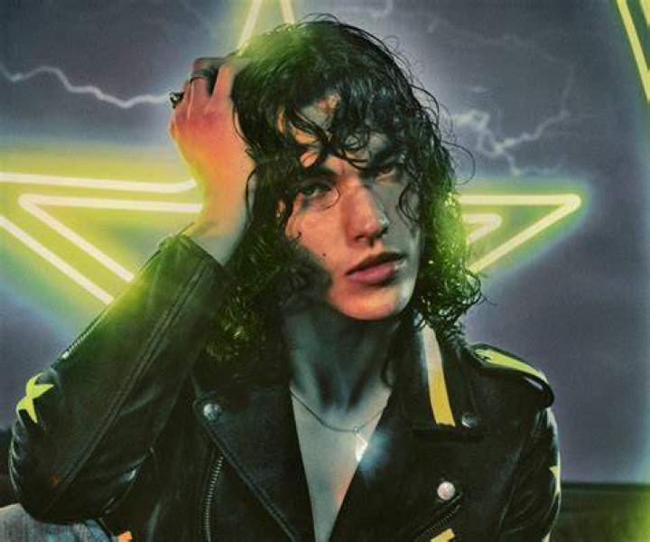 Conan Gray Unleashes Bold New Single "Never Ending Song"