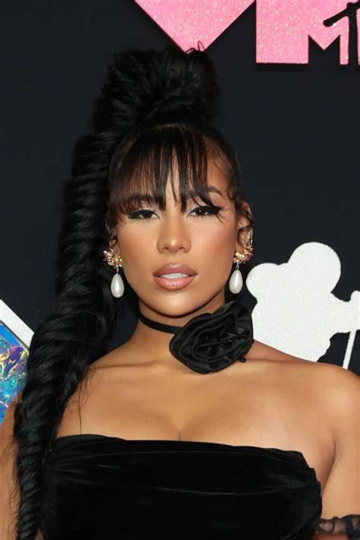 Cyn Santana Biography