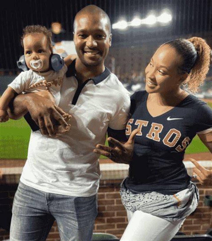 Darren M. Haynes with his wife and daughter