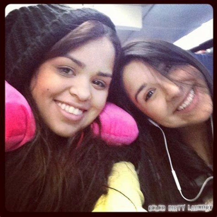 Did Selena Gomez’s Cousin, Priscilla DeLeon, Sleep With Justin Bieber At His House?