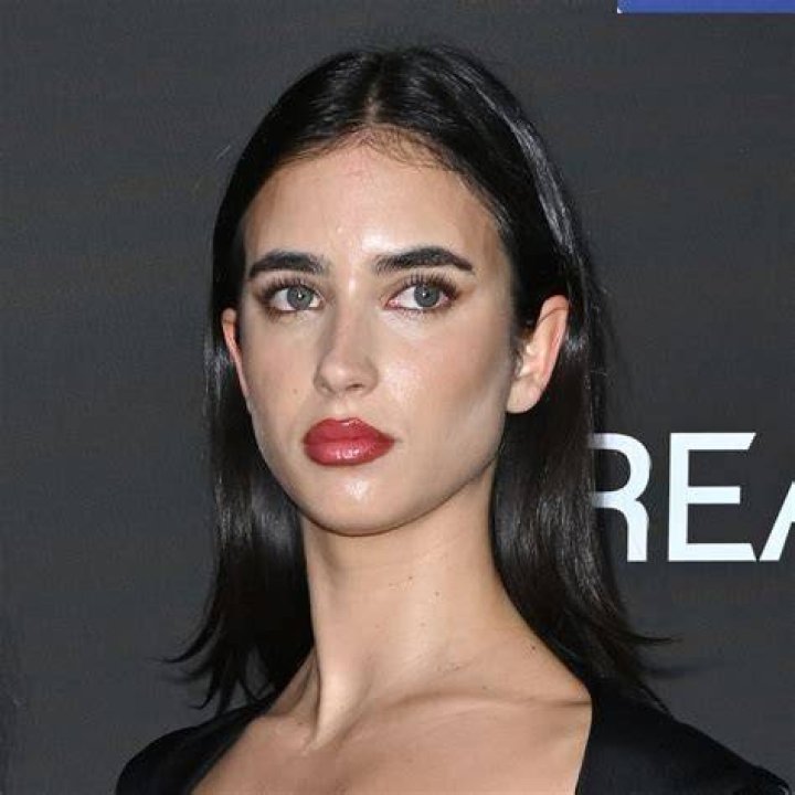 Elisha Herbert wiki, boyfriend, height and weight, and net worth