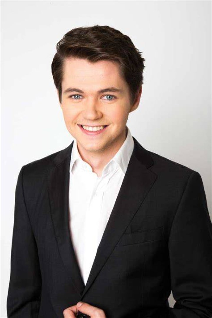 EXCLUSIVE: Damian McGinty talks EP, touring, and songwriting