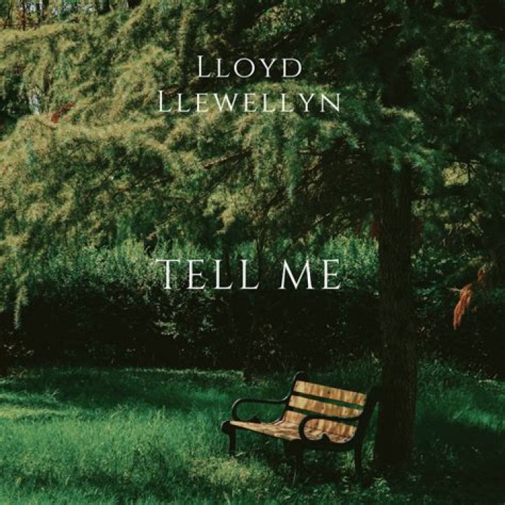 EXCLUSIVE: Premiere of Lloyd Llewellyn's New Single 'Selfish Skin'