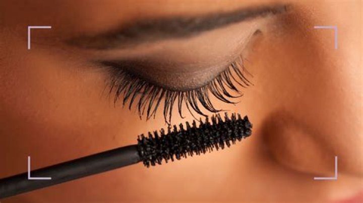Fact or fiction: Is mascara bad for your lashes?
