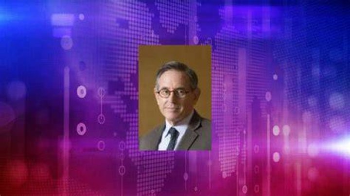 Fame | David R. Gamperl net worth and salary income estimation Apr, 2024