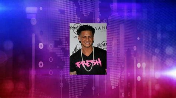 Fame | DJ Tiiiiiiiiiip net worth and salary income estimation Apr, 2024