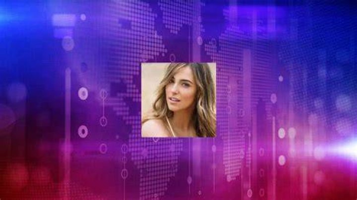 Fame | Lauren Swickard net worth and salary income estimation Apr, 2024