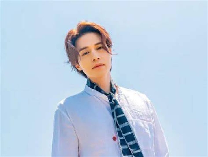 Fame | Lee Dong-wook net worth and salary income estimation Jan, 2024