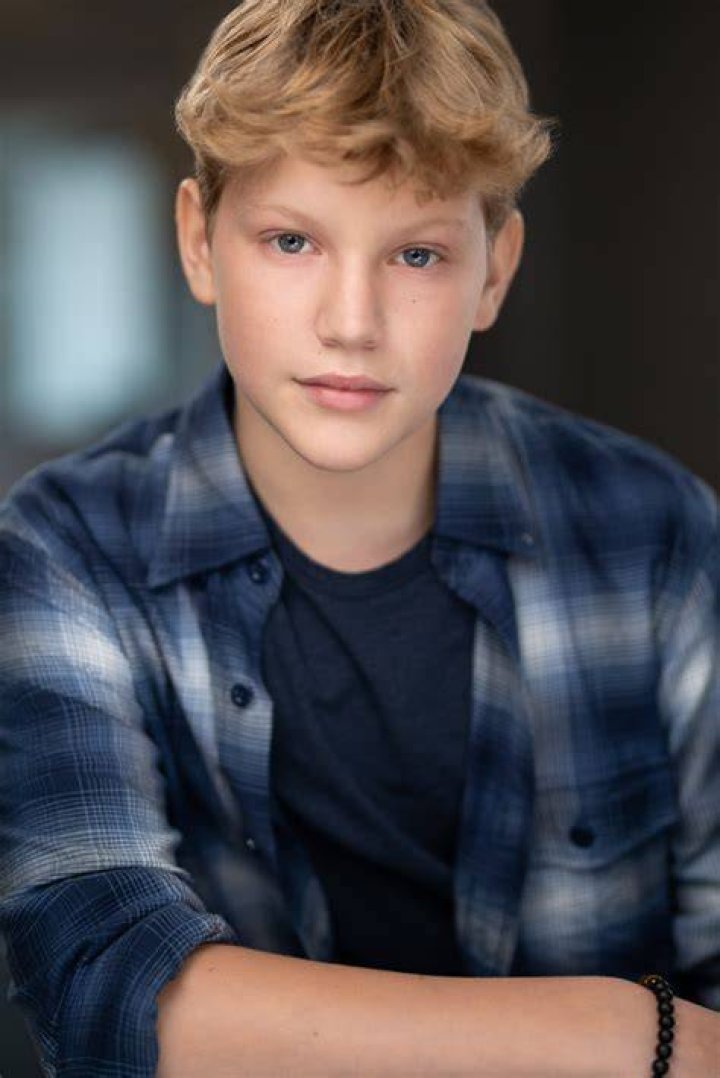 Fame | Nolen Dubuc net worth and salary income estimation Mar, 2024