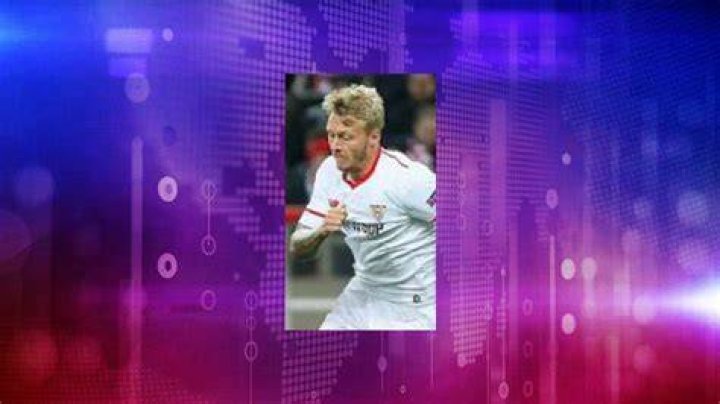Fame | Peter Murphy (footballer, born 1990) net worth and salary income estimation Jan, 2024