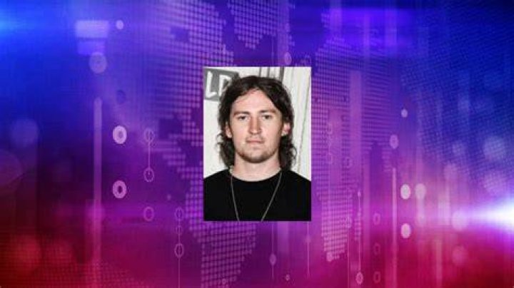 Fame | Ryan Gareis net worth and salary income estimation Apr, 2024