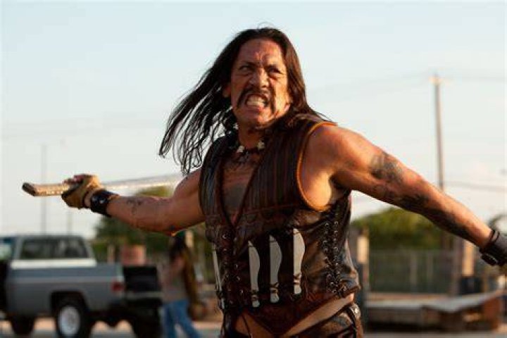 Film Review: Machete - CelebMix