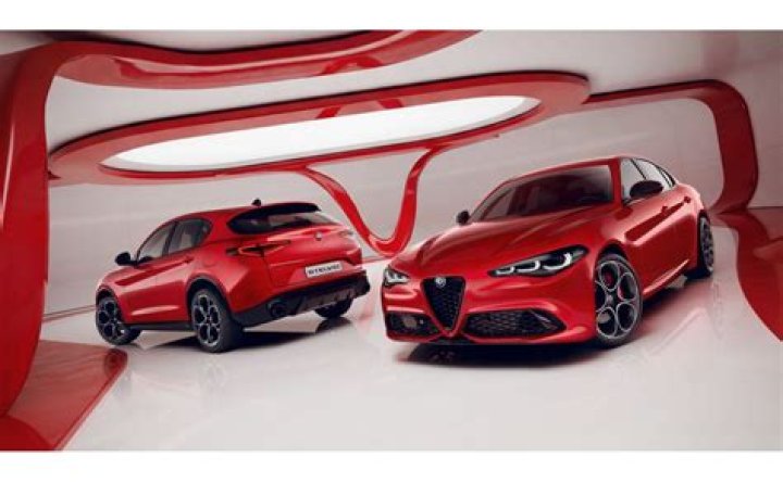 Giulia Introduces Her New Sound
