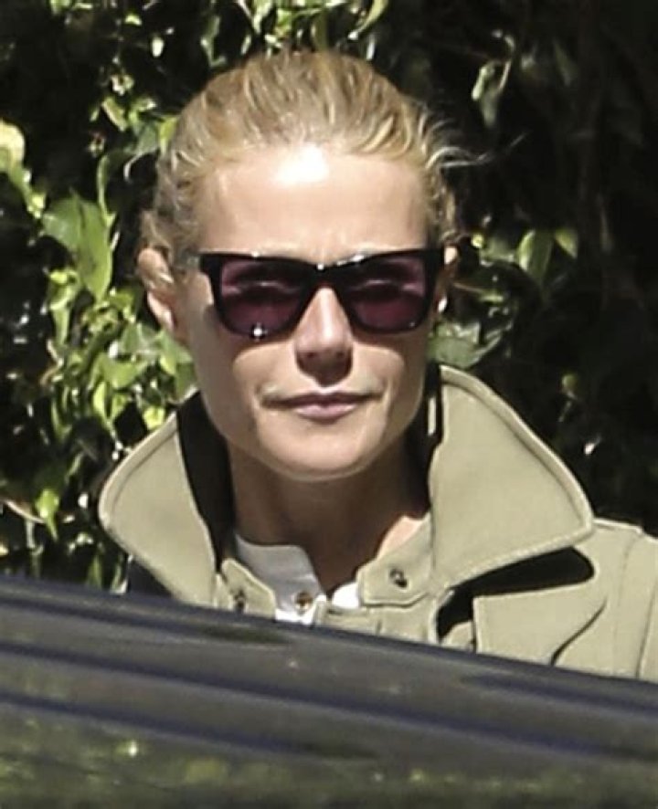 Gwyneth Paltrow To Date Jake Gyllenhaal, Jared Leto, Mark Salling – Chris Martin Says “Go For It!”