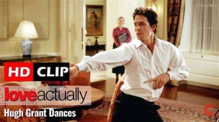 Hugh Grant Stated That He Dislikes His Legendary “Love Actually” Dance Move