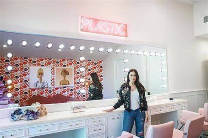 Inside Kylie Jenner's 'Glam Room'