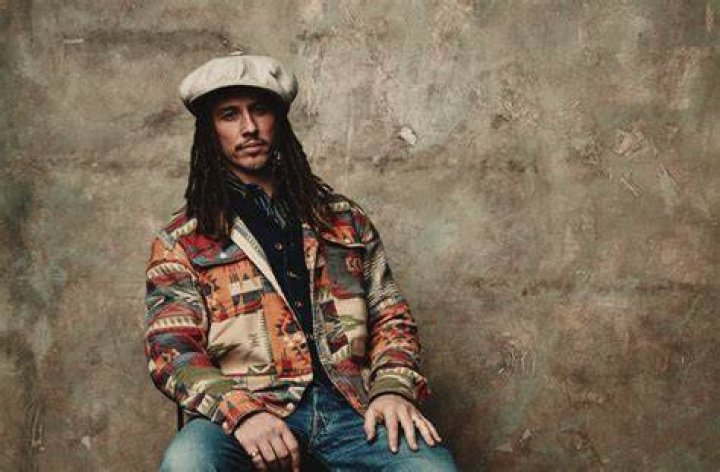 JP Cooper unveils stunning new EP 'Too Close'