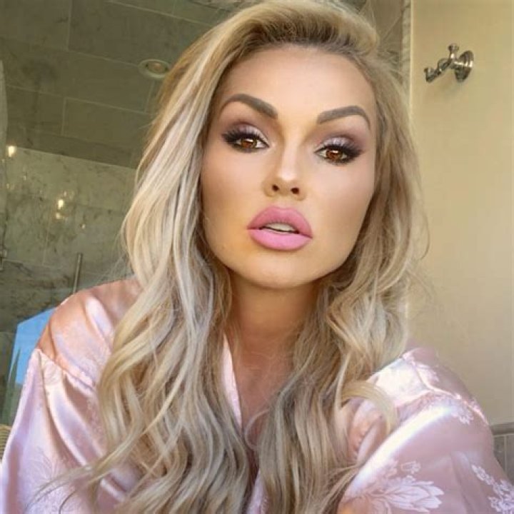 Kandee-Johnson