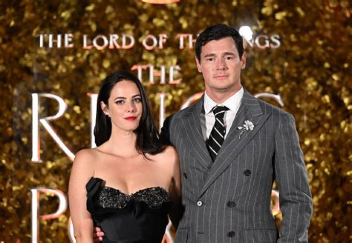 Kaya Scodelario and Benjamin Walker are expecting their first child