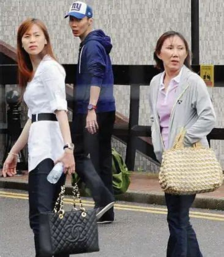 Lee Chong Wei's mother, Khor Kim Choi Biography: Net Worth, Husband, Age, Net Worth, Children, Height
