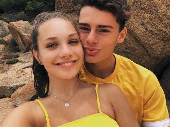 Maddie Ziegler Boyfriend 1