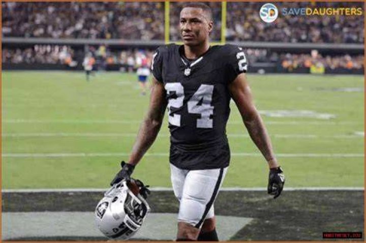 Marcus Peters age