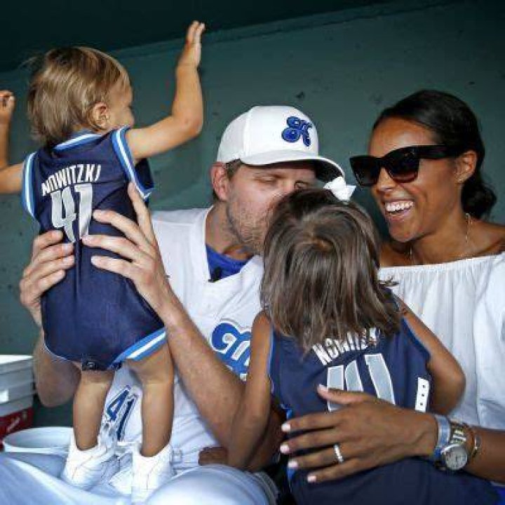 Morris Nowitzki- Wiki, Age, Ethnicity, Parents, Height, Siblings