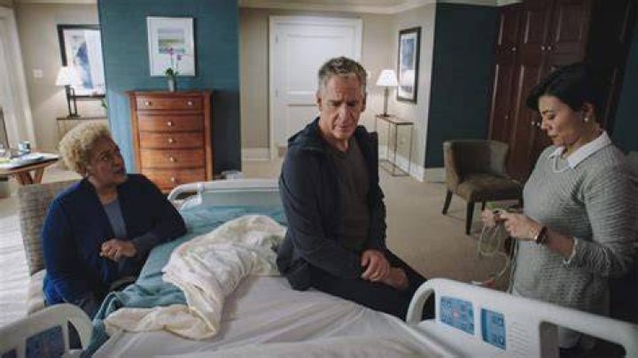 NCIS: New Orleans Recap 03/08/20: Season 6 Episode 14 “The Man In The Red Suit”