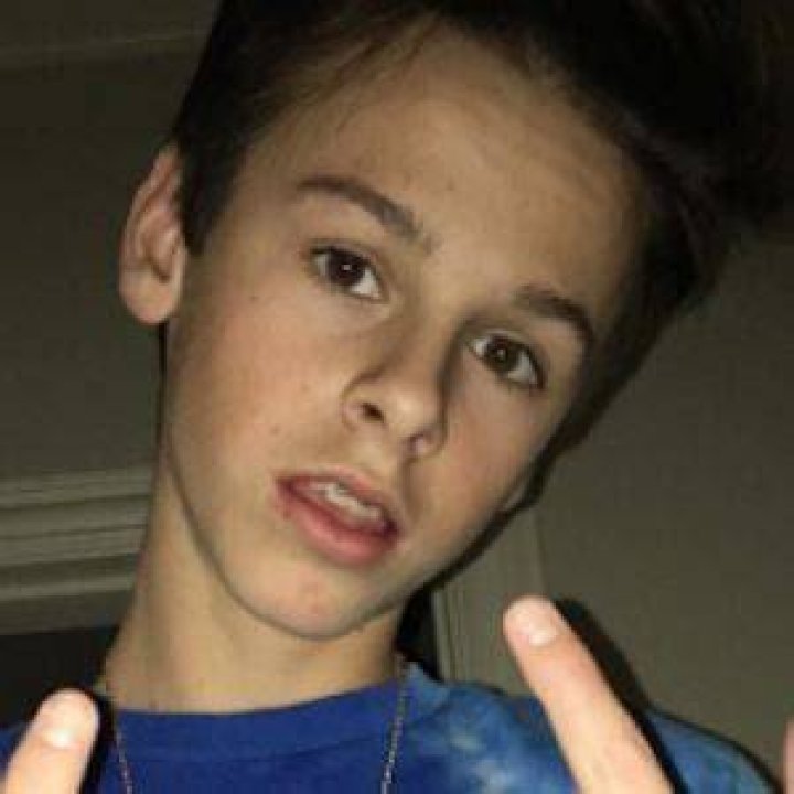 Owen Bodnar- Net Worth, Bio, Age, Girlfriend, Height, Tik Tok, Career