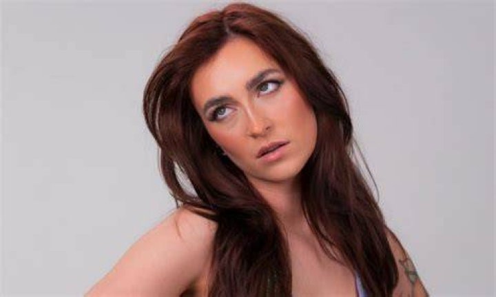 Rachael Sage bares her soul once again with new song, 'Bravery's on Fire'