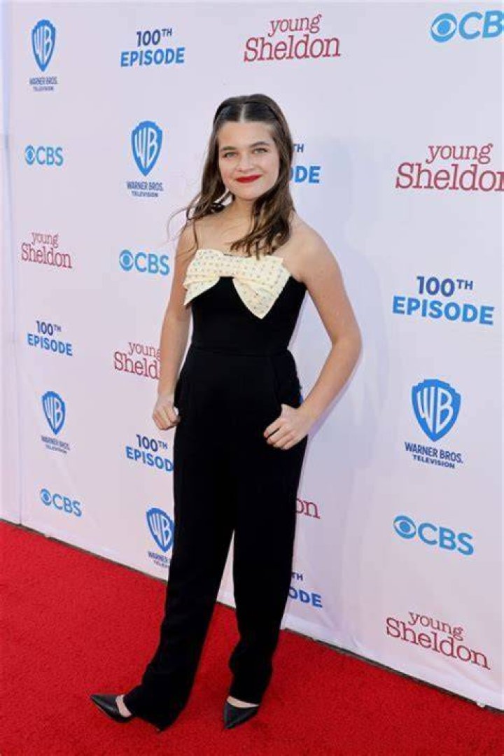 
Raegan Revord- Age, Bio, Boyfriend, Height, Ethnicity, Net Worth	