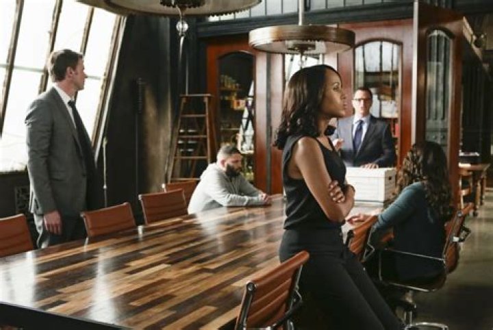 Scandal Season 4 Midseason Finale Spoilers - Maya Pope Strikes Again in Episode 9!