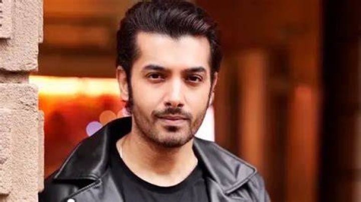 Sharad Malhotra Biography: Movie, Height, Age, Wife, Children, Net Worth, Instagram