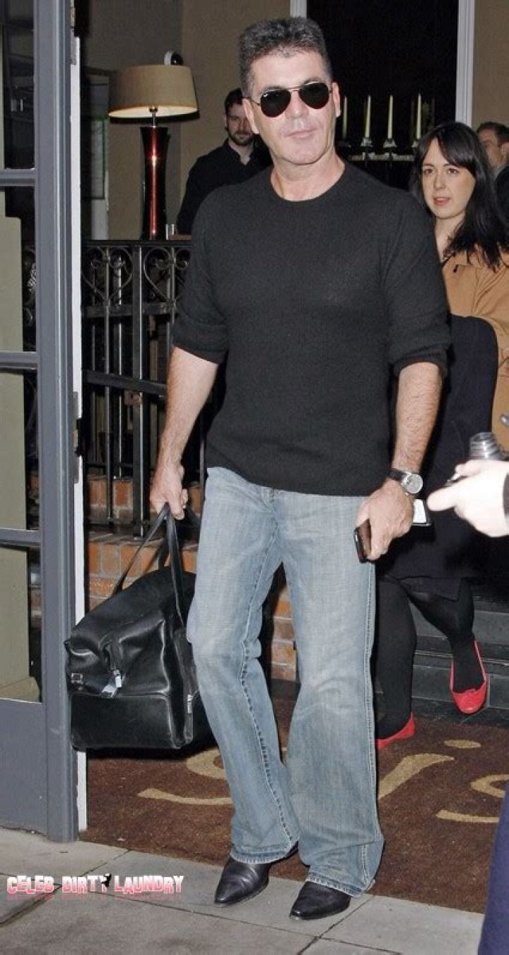 Simon Cowell Bribes Beyonce With $ 500 Million Offer To Judge X Factor USA