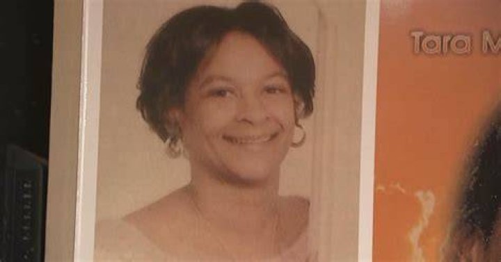Tara Brooks age