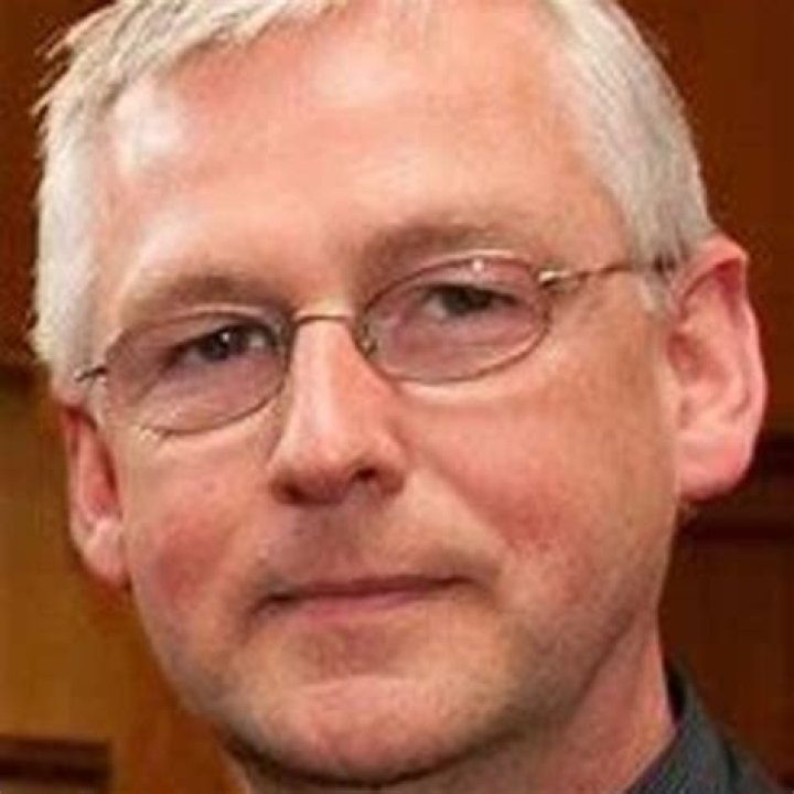 Tom Dalzell