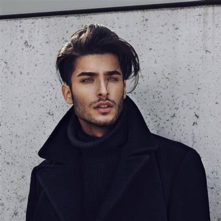 Toni Mahfud- Bio, Wiki, Age, Height, Net Worth, Relationship, Career