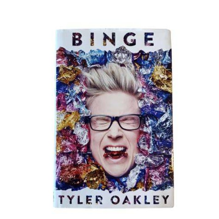 Tyler Oakley #BingeBook Tour 3