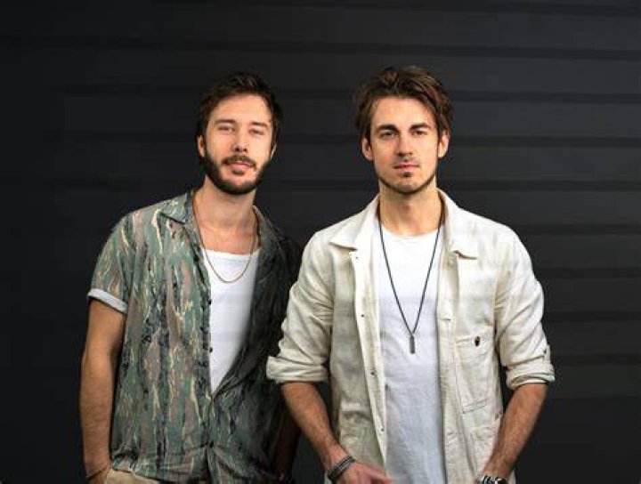 Vicetone drops awesome breezy dance-pop single "Dopamine Junkie" featuring Ben Samama ahead of their new EP "Departing Reality"