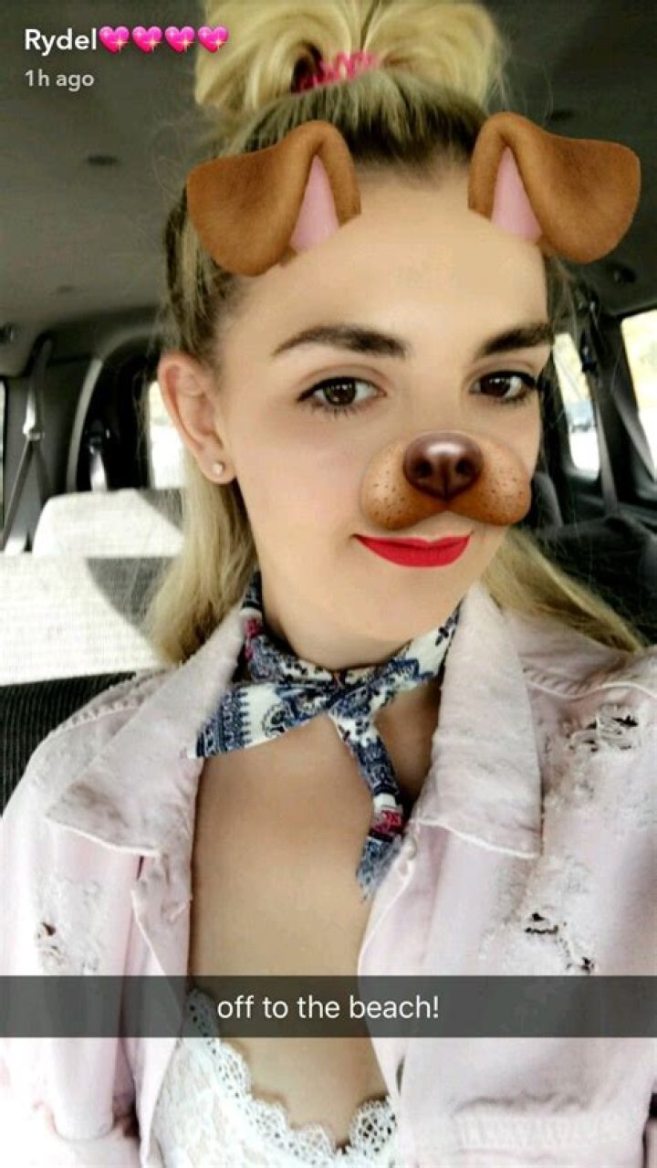 What is Rydel Lynch's Snapchat?